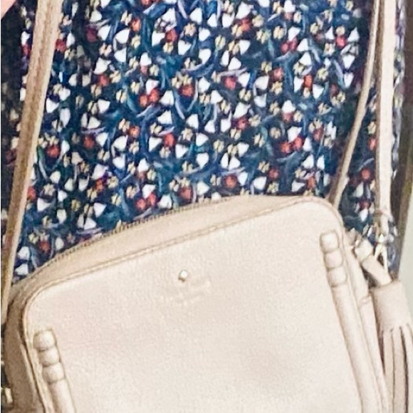 Kate Spade Purse Leather Light Beige ..Looks new REAL KATE SPADE Purse - Picture 2 of 10